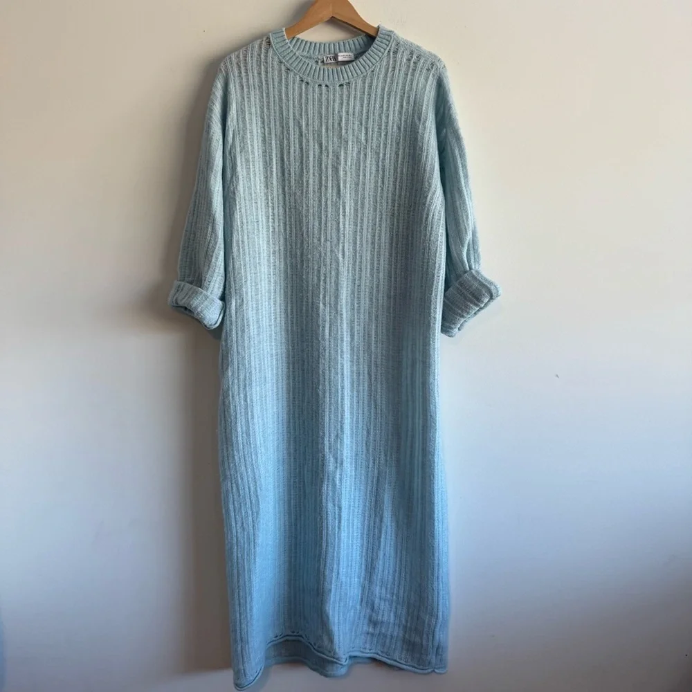Zara light blue knit midi long sleeve sweater dress size M/L - Picture 3 of 13